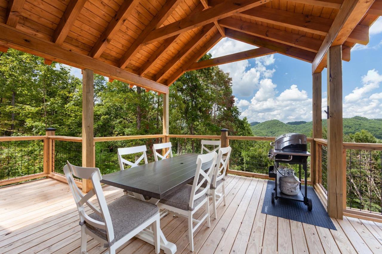 Thunder Mountain Lodge Cabin Sevierville Exterior photo